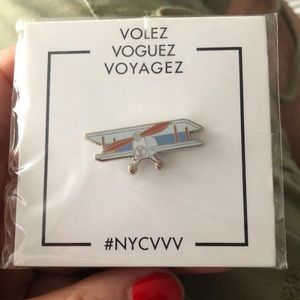 Louis Vuitton travel pin